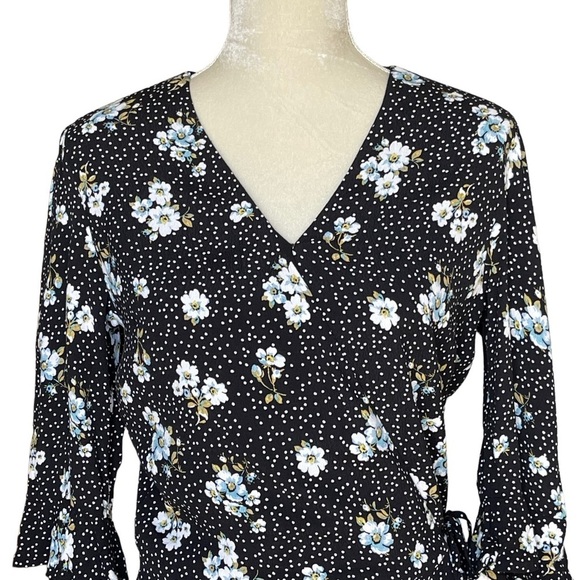 Loft Women’s Floral Polka Dot Wrap Romper Dress Size 4 Flutter Ruffle Boho - Picture 4 of 11